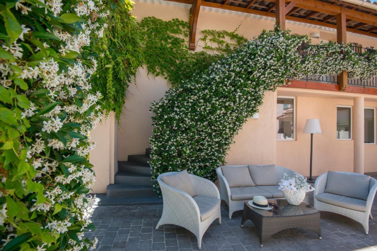 La Bastide De L'Oliveraie Канны Экстерьер фото